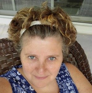 Meet your Posher, Tisha